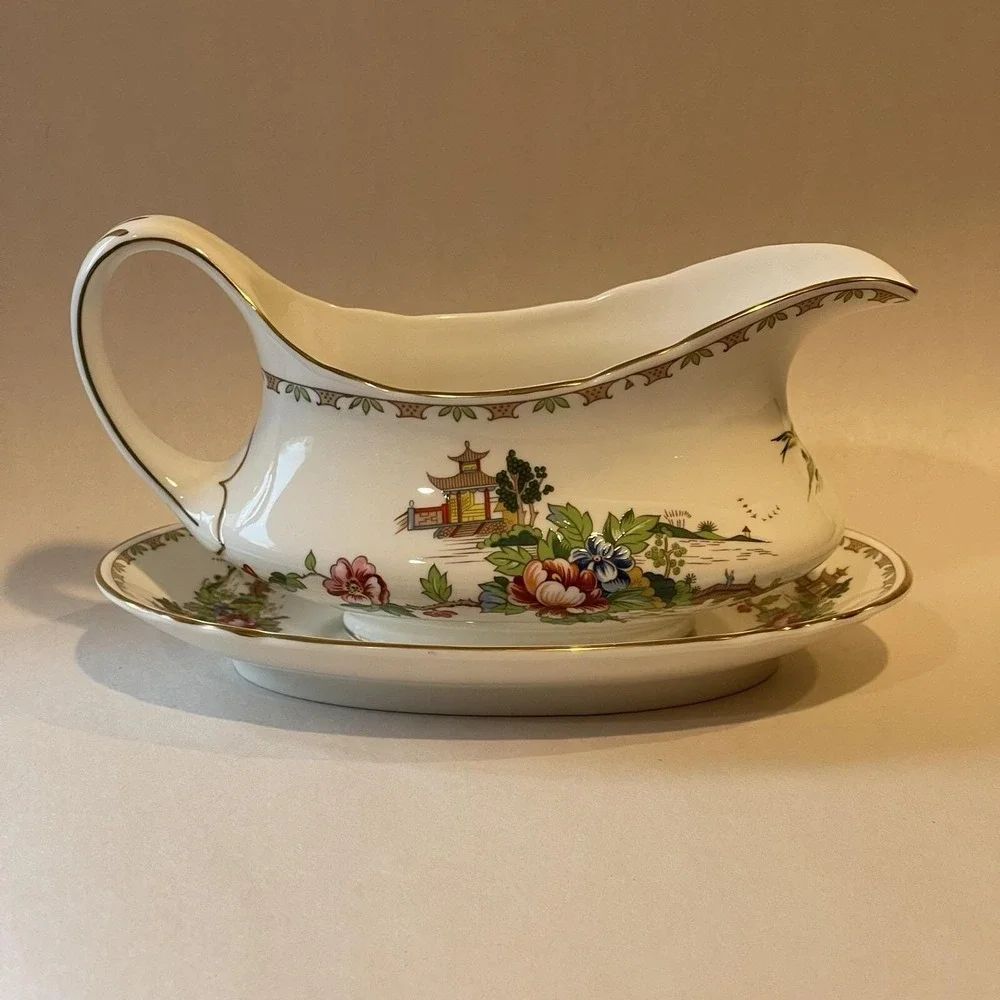 Vintage Crown Staffordshire England‎ Pagoda Gravy Boat w/ Under-Plate Oriental
